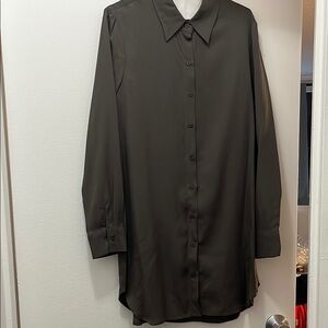 WAYF hunter Green shirtdress (going to Goodwill if not sold by 5/9) free shippin